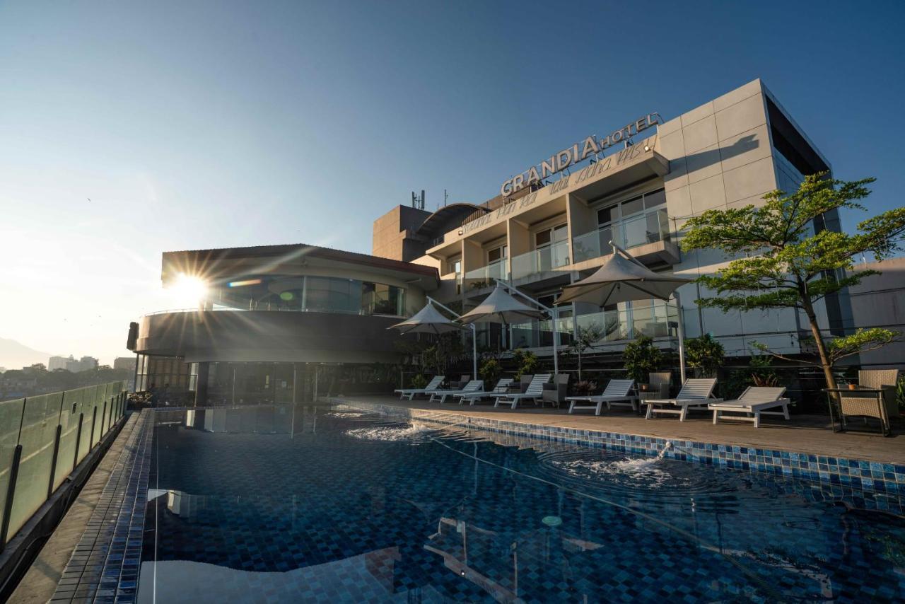 Grandia Hotel Bandung Kültér fotó