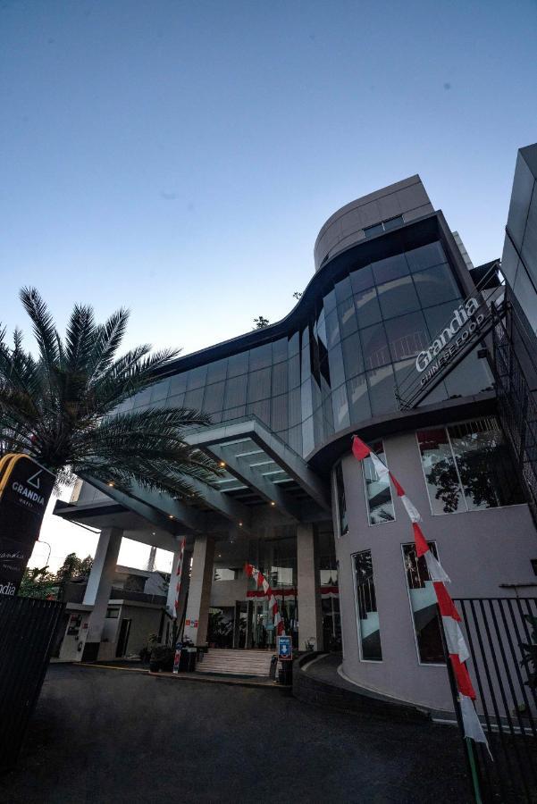 Grandia Hotel Bandung Kültér fotó